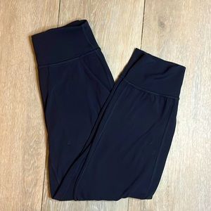 lululemon Align Joggers Cropped High Rise in Black Size 2